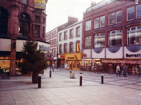 16 Colour Photos Celebrating Life In Leeds During The 1980s Yorkshire