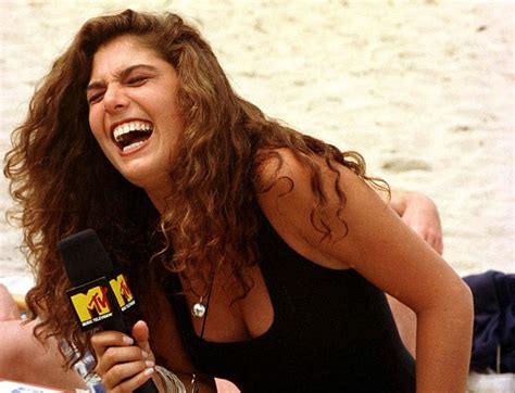 Daisy fuentes last edited by robertcallaghan on 04/09/20 05:49pm. Hoy cumple años Daisy Fuentes la primera VJ latina de MTV ...