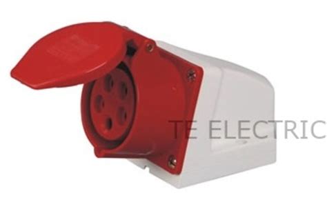 Cee Industrial Plug Wall Socket Connector Socket 16a 32a 3 Pin 4 Pin 5