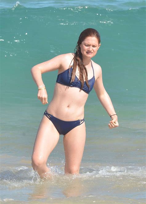 Bonnie Wright Nude Pictures Shemale Extrem Cock
