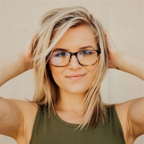 pin by sav hen on eyeglasses in 2021 blonde with glasses glasses for round faces eyeglasses