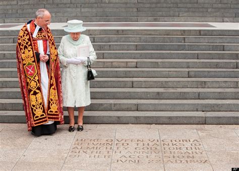 Diamond Jubilee Celebration Honors Queen Elizabeths Dedication To