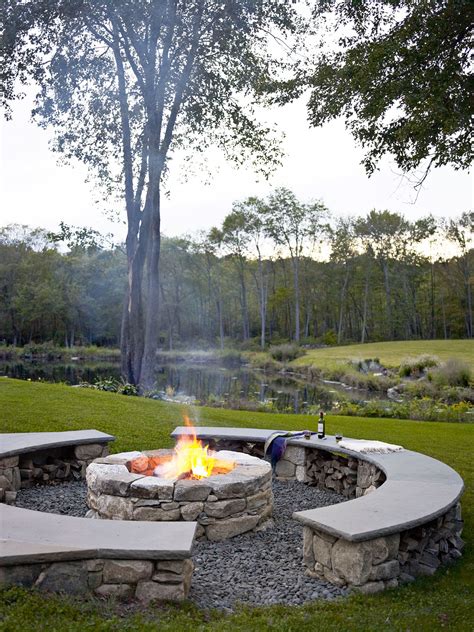 Small Backyard Designs With Fire Pit Home Backyard Ideas