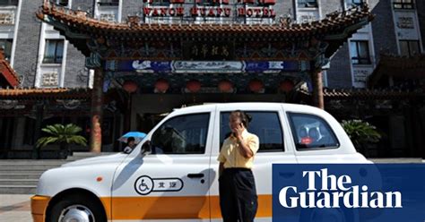 Popular App For Calling Taxis Shakes The Foundation Of Chinas One Party Rule China The Guardian