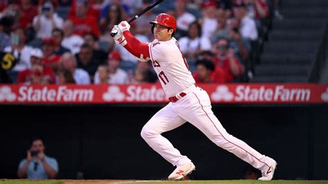 Baseball Star Shohei Ohtani Signs Record Breaking 700m Deal With La