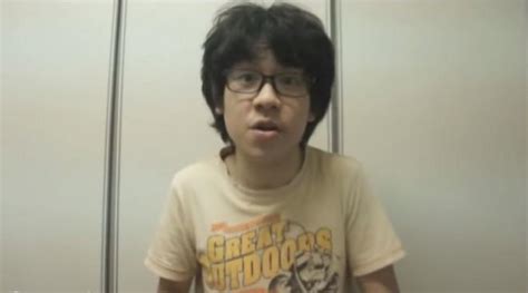 Jyu4 paang1 saam1, born 31 october 1998), also known as just amos yee. Who is Amos Yee, Singapore Teen Arrested for Anti-Lee Kuan ...