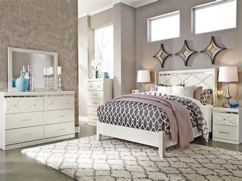 We did not find results for: Ashley Contemporary Queen Size Bedroom Set - Dreamur 6 PC ...