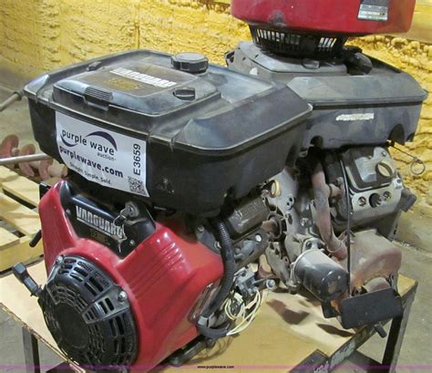 Briggs and stratton vtwin 16hp going on a manco 606 scorpion. Briggs & Stratton Vanguard V-twin gas engine in Fulton, MO ...
