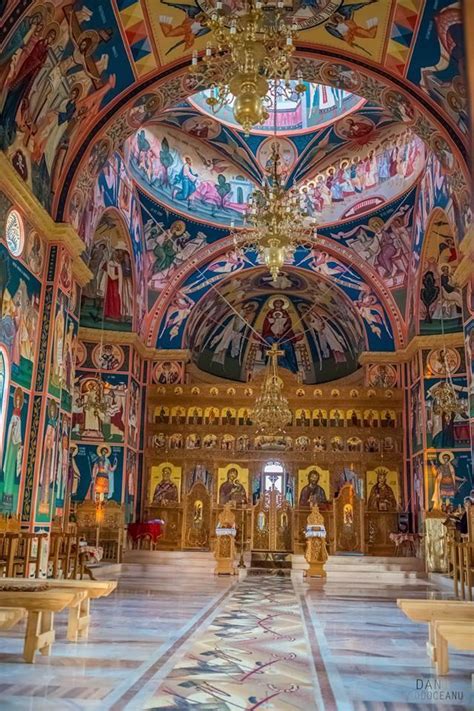 Duminică, 19 septembrie, începând cu ora 9.00, la biserica ortodoxă nr.2, cu hramul „sfinţii mari împăraţi constantin şi elena din năsăud, preot paroh dr. Sărbătoarea Sfinţilor Împăraţi Constantin şi Elena, în ...