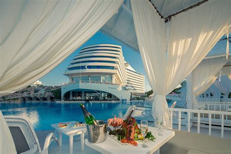 Book titanic beach lara, antalya on tripadvisor: TITANIC BEACH LARA | Luxury Hotels and Holidays | Going ...
