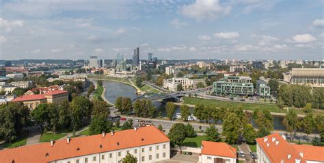 File:Vilnius Modern Skyline, Lithuania - Diliff.jpg - Wikimedia Commons