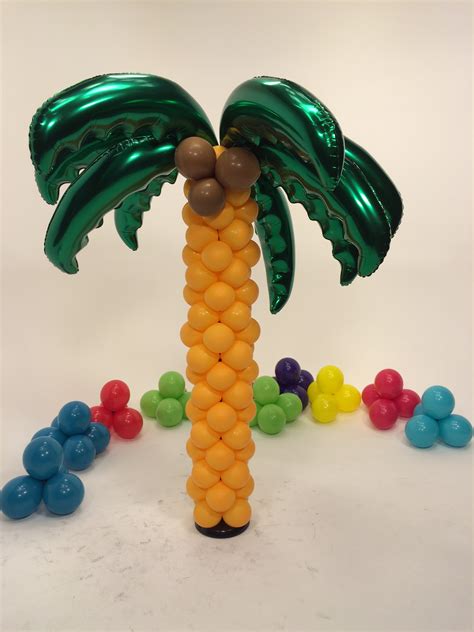 Inflate all balloons (with air and not helium) to various sizes using your handheld pump. 12+ DIYs For Making a Balloon Tree | Guide Patterns