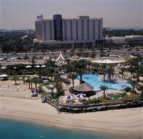 It's also full of great shops and restaurants, so you can spend the afternoon having a wander. Dubai City Information Center: Hilton Hotel Abu Dhabi ...