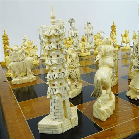 Mid 20th Century Chinese Ivory Chess Set In Mother Of Pearl Inlaid