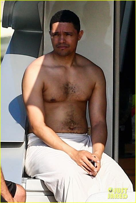 Trevor Noah Goes Shirtless On Yacht In Miami Photo 4258085