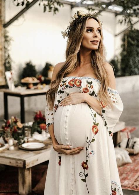 Oh Wow Cara Chatwin Catherine Paiz Outfit Ideas For Pregnant Ladies