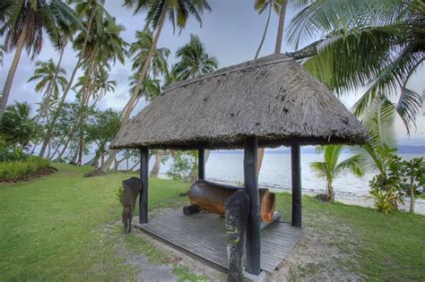 Tropical Hut Fiji Hdr — Stock Photo © Ajalbert 2495375