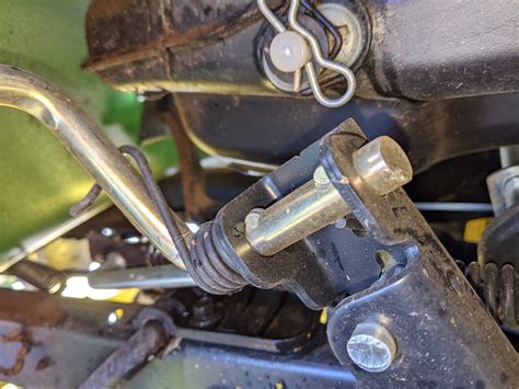 Installation Of Torsion Spring Of Lift Linkage On A Deere D105 Tractor