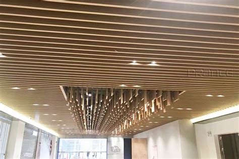 Wood Grain Metal Square Tube Ceiling Baffle Ceiling Ceiling