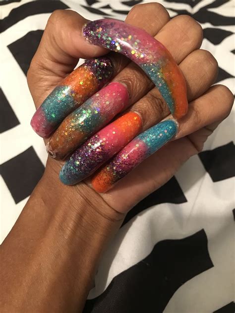 🌈🌈🌈💅🏾 Curved Nails Long Nails Long Nail Designs