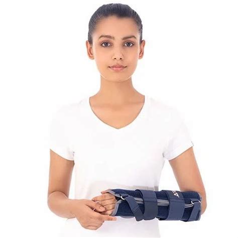 Wrist And Forearm Brace At Best Price In Rohtak By Aadhar Medicare