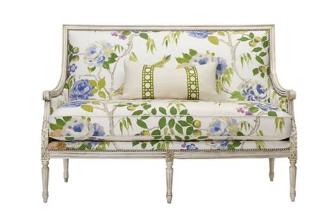 Beautiful Floral Sofas In Style To Grandmillennial Up Your Home The