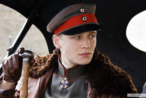 Ww1 german pilot uniform, matthias schweighöfer as manfred von richtofen, the red baron. Фото: Красный Барон / Кадр из фильма «Красный Барон» (2008 ...