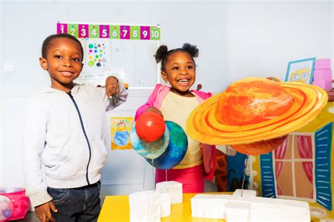 Still others think that the name comes from the old english word meaning to strew, because the plant's runners stray in all directions and look as if they are strewn on the ground. How Did the Planets Get Their Names? (With images ...