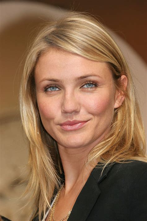 From cameron diaz to jasmine sanders, take a look at a few of the celebrities that are wearing buttery blonde hair the best. Cameron Diaz What is so refreshing about Cameron is she ...