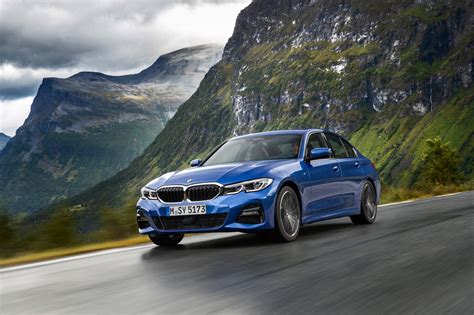We reckon you want to go for one of these. 2019 BMW 3 Series: Luxury Car, Sports Sedan Or Both?