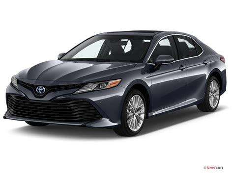 Prices shown are the prices people paid for a new 2020 toyota camry se auto with standard options including dealer discounts. 2020 Toyota Camry XLE Auto (Natl) Specs and Features | U.S ...