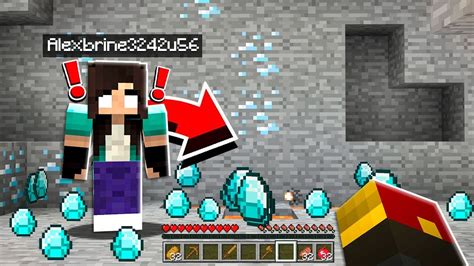 Noob Girl Finds Fastest Diamonds In Minecraft Youtube