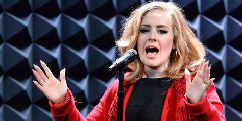 Adele Performs Hello And When We Were Babe On SNL Adele Saturday Night Live Performances