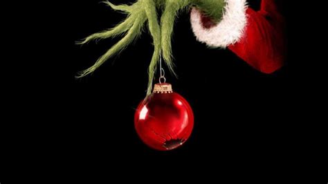 Grinch Hand With Christmas Ball Hd The Grinch Wallpapers Hd Wallpapers Id