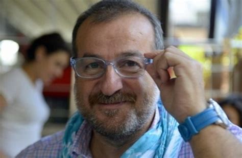 Müge anlı, eski eşi burhan akdağ'ı kendisine şiddet uyguladığı gerekçesiyle şikayet ediyor ve boşanma davası açıyor. Müge Anlı'nın kızı Lidya ve eski eşi Burhan Akdağ kimdir?