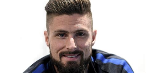 Olivier giroud fashion style 2019 olivier jonathan giroud is a french professional footballer who plays as a forward for premier league club chelsea and the. Foot - CM2018 - Olivier Giroud : «A force, c'est usant»