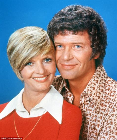 Brady Bunchs Florence Henderson Hints At Her Multiple Friends With