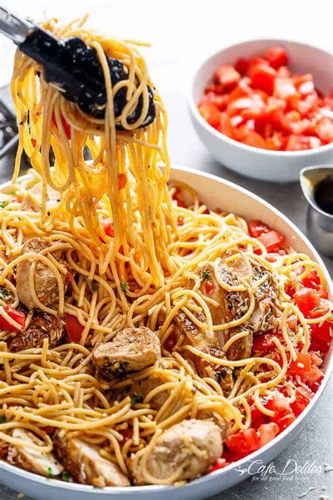 This bruschetta chicken pasta takes my super simple but really delicious easy bruschetta linguine recipe and combines some grilled chicken and a balsamic glaze that really completes the dish. Bruschetta Chicken Pasta Salad - Cafe Delites