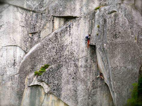 Rock Climbing In Squamish Prow Wall Altus Mountain Guides