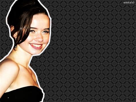 Anna Popplewell Anna Popplewell Fond Décran 1266558 Fanpop