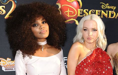 So Apparently Descendants 2 Stars Dove Cameron And China Anne Mcclain