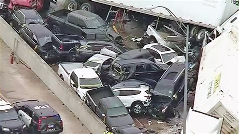 Fort Worth 100 Vehicle Pileup Leaves At Least 6 Dead Multiple People