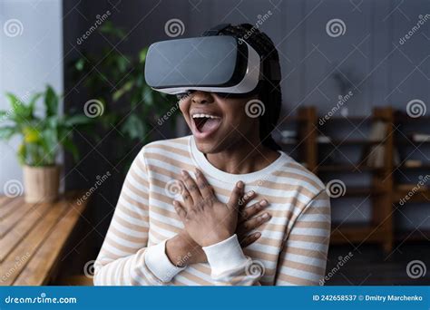 Surprised Woman Use Vr Glasses Headset Simulator Enjoy Experience From Virtual Reality Goggles