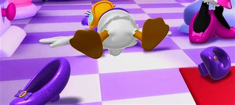 Minnie Bow Toons Daisy Duck Feet Full Version By Gamerbleyder On Deviantart