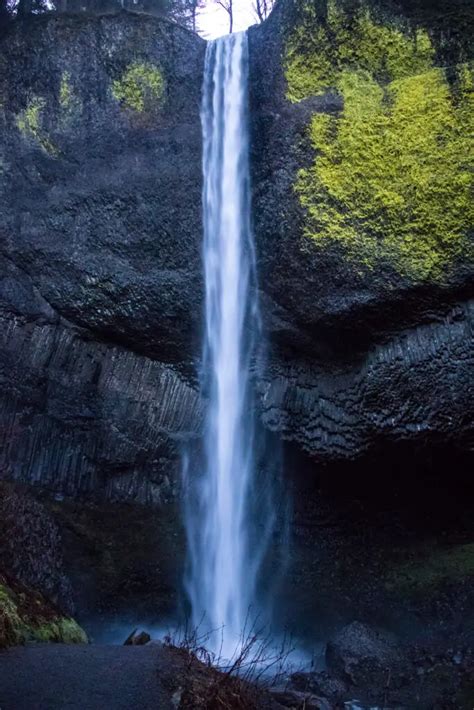 Latourell Falls An Easy Way To See Columbia Gorge Waterfalls
