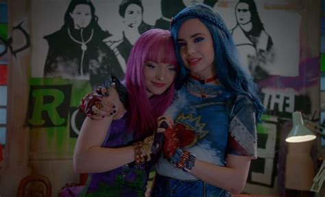 Our descendants backpack, featuring mal and evie, is full of cool surprises, such as sticky notes, highlighters, a pencil case, funko pocket pop keychains featuring maleficent and evil and we even have mals spell book!!! Mal and Evie | Descendants Wiki | Fandom