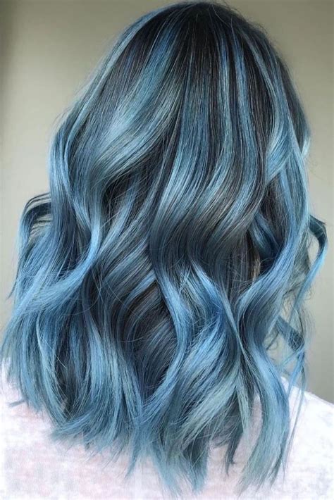 Pin By Noreen Marsh On Hair In 2021 Blue Hair Highlights Short Hair