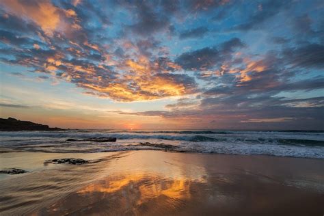 15 Tips On How To Photograph The Sunrise By A Professional