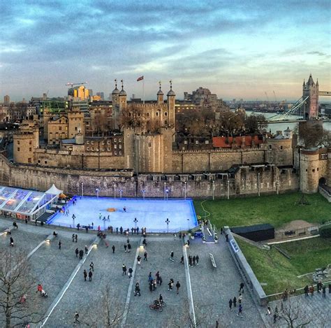 Tower Of London Ice Rink Londra Tutto Quello Che Cè Da Sapere