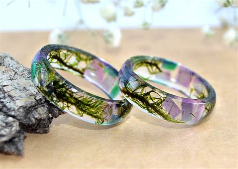 Epoxy Ring With Moss Resin Rings For Women Terrarium Ring Etsy Nature Inspired Rings Moss